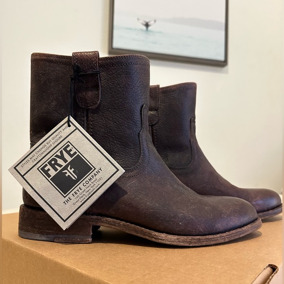 Frye Shoes - Frye Jayden Roper Boots Dark Brown Stone Antiqued Size 9